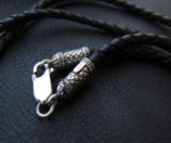 Кожаный шнурок "Фасоль" с серебряным наконечниками ВС 023м