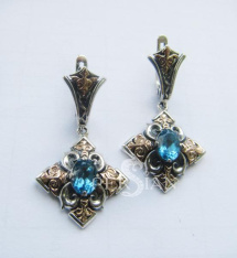 Серебряные серьги "Цветы Византии" со свисс топазом