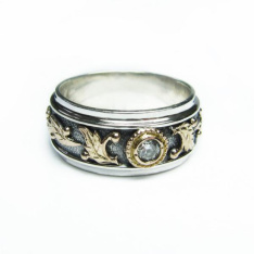 Кольцо серебряное "Дафна" с цирконом